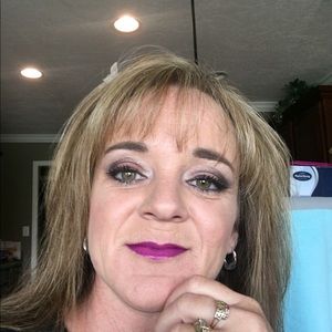 Meet your Posher, Jonda